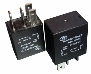 Przekaźnik 12V samochodowy 30A mini 4 PIN zwierny