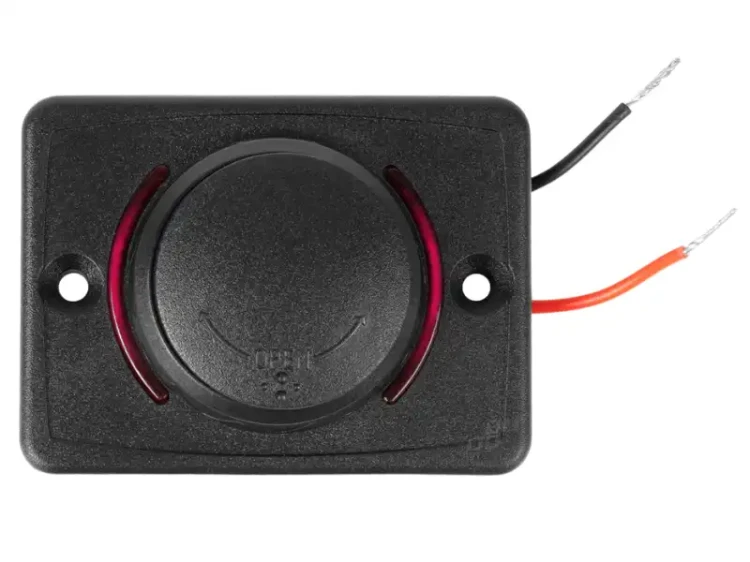 Ładowarka samochodowa USB-C i USB QC 3.0 wodoodporna - 1