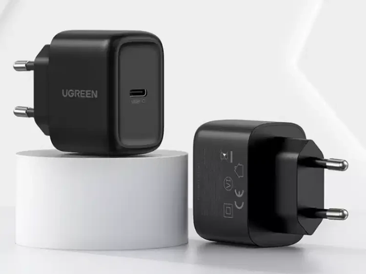 UGREEN Ładowarka sieciowa USB-C, 25W, PD, z kablem 2m USB-C - 2