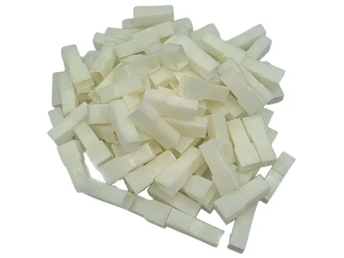 Obudowa na konektor męski 6,3 100 sztuk