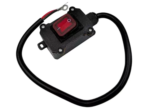 Przełącznik w obudowie hermetycznej IP65 20A 24V z przewodem 40 cm i końcówkami M6