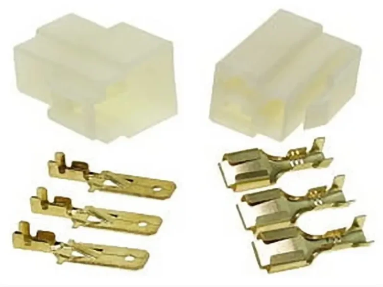 Kostka złącze gniazdo wtyk konektor 3 PIN 3-krotna