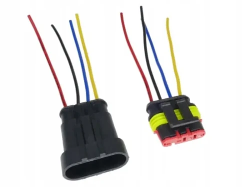Superseal 4 PIN z kablami