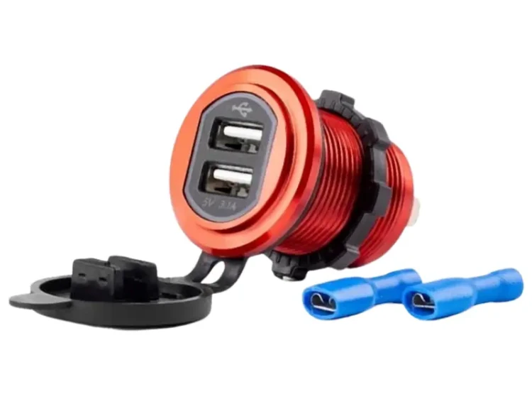 Gniazdo USB do samochodu 12V/24V czerwone aluminiowe_1