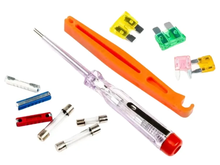 Bezpieczniki samochodowe - zestaw z chwytakiem