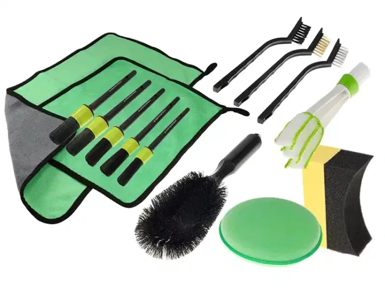 Zestaw detailingowy 14 elementów - 1