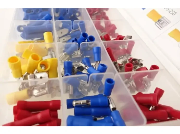 Konektory samochodowe izolowane mix rozmiarów zestaw 250 szt.