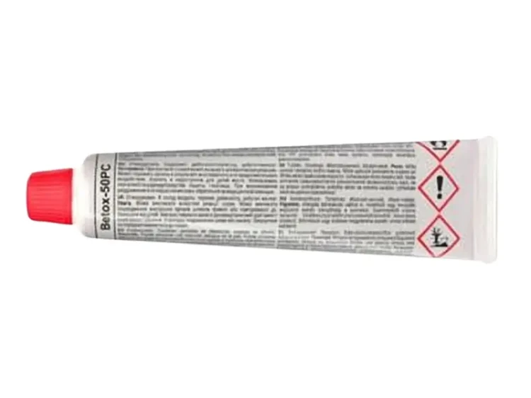 Novol miękka szpachla 750g utwardzacz