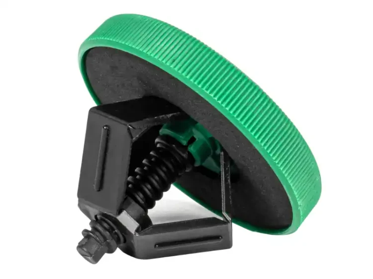 Korek do wlewu paliwa z blokadą - 2