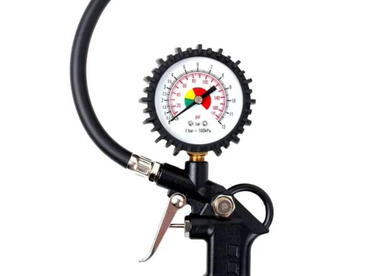Pistolet do pompowania - manometr