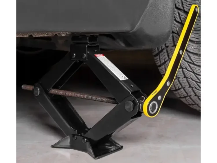 Lewarek 2T z kluczem