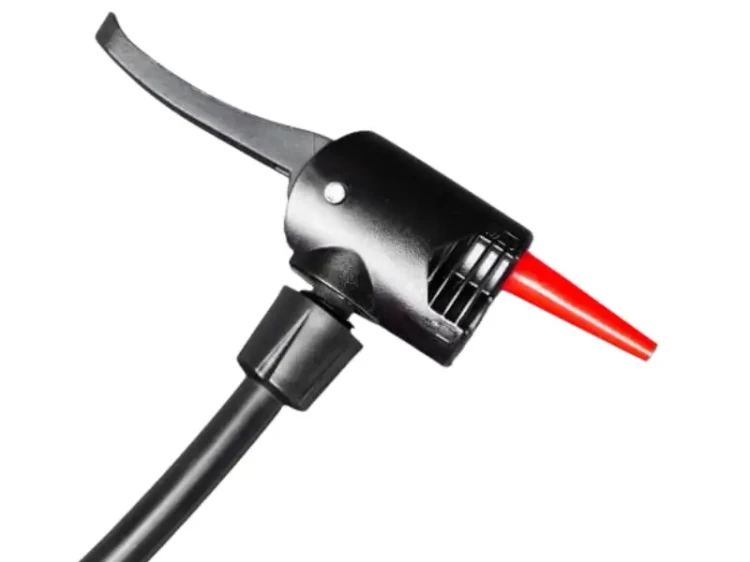 Końcówka pompki samochodowej